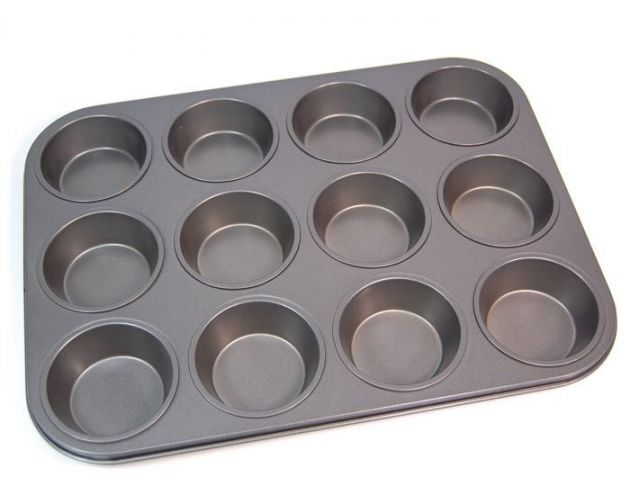 Forma Antiaderente Para 12 Cupcakes Em Aço Carbono